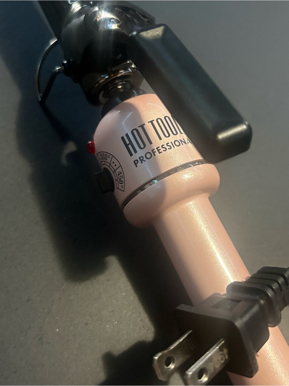 HOT TOOLS Professional Pink Curling Iron